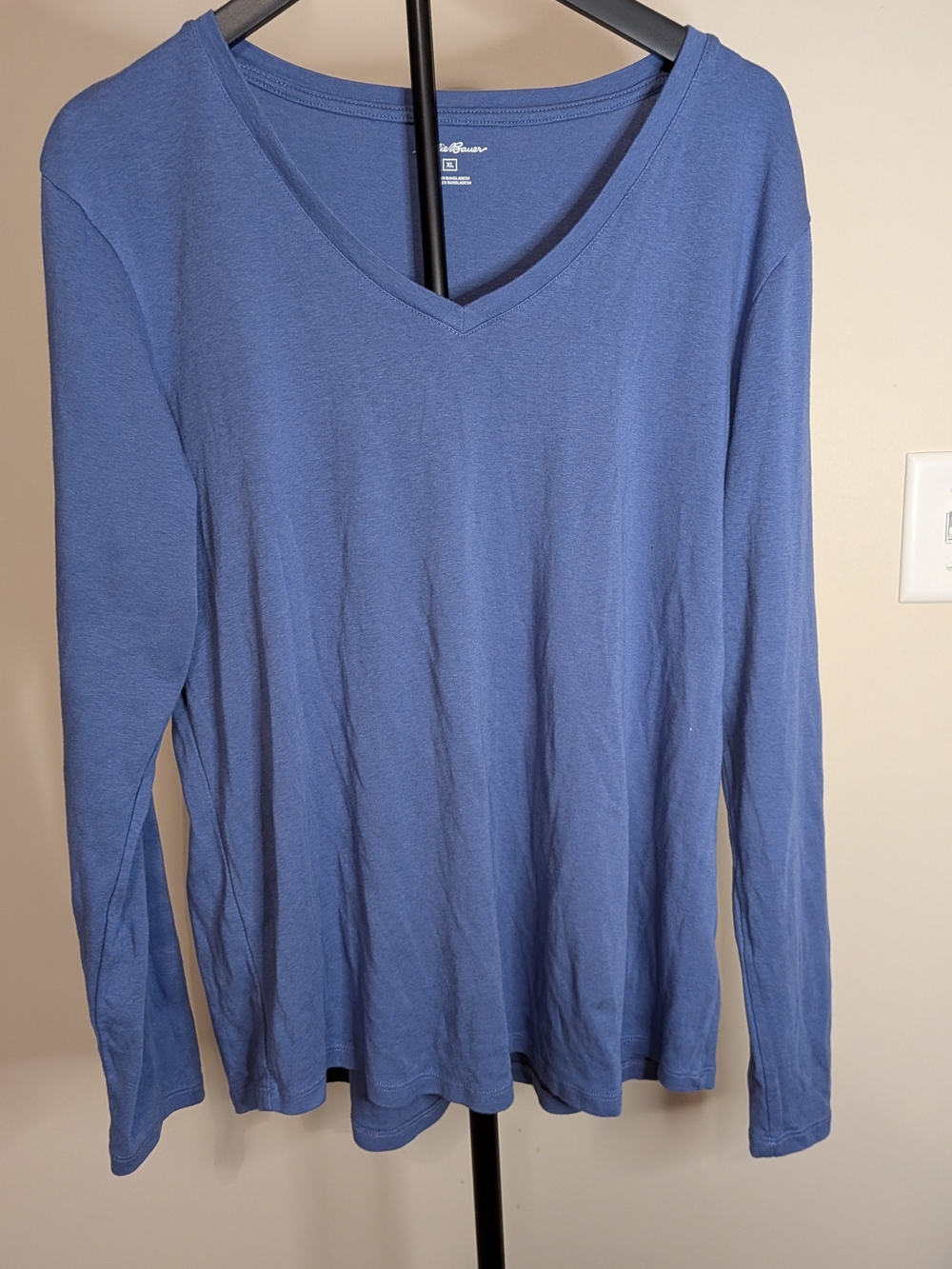 Eddie Bauer Women's Long Sleeve V-Neck Tee - Blue